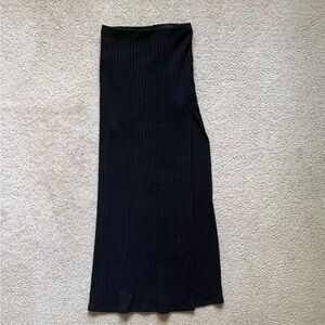Forever 21 Black Ribbed Pencil Maxi Skirt